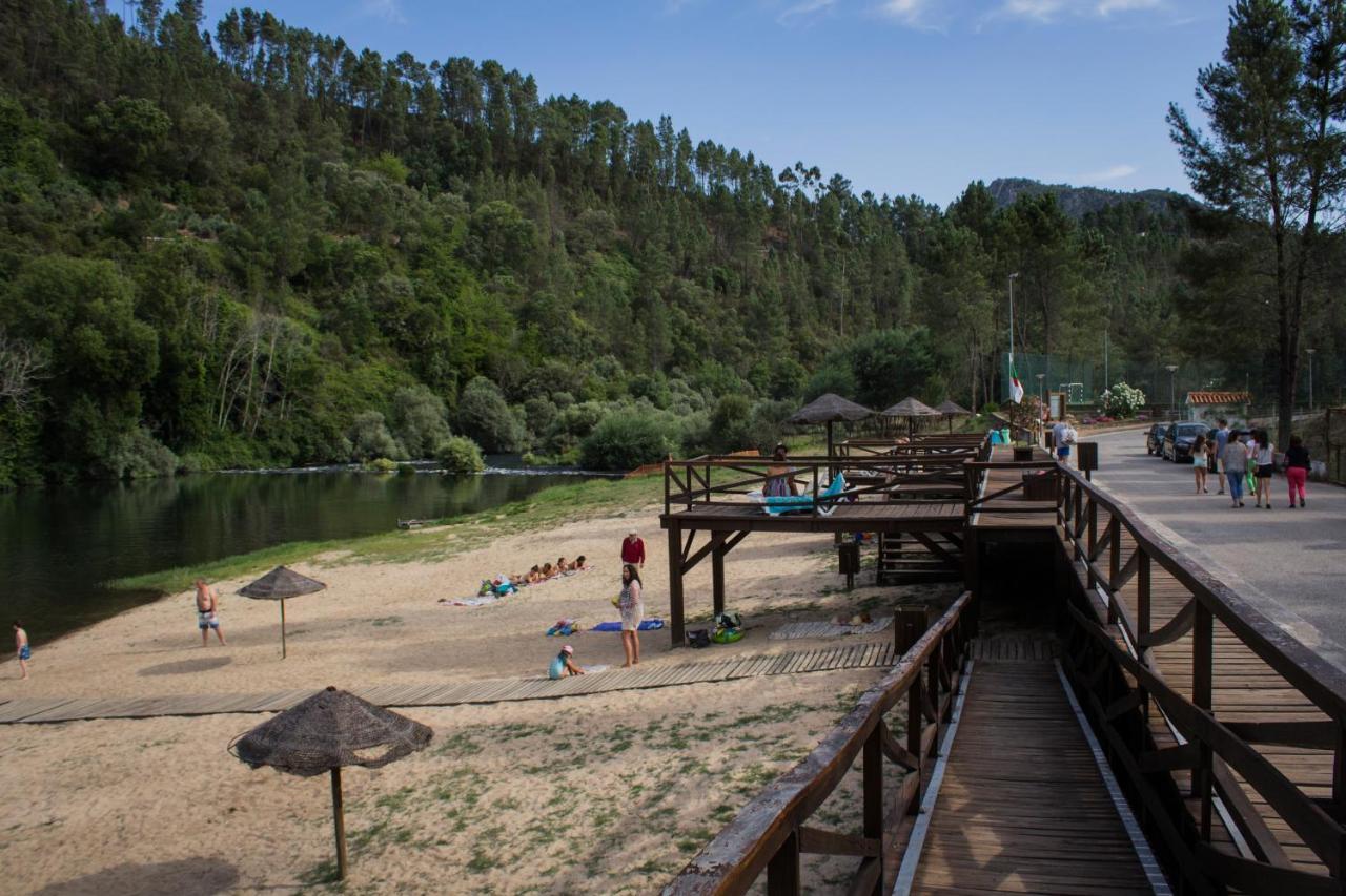 Xisto Camping Janeiro de Baixo Exterior photo